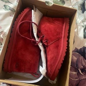 Women’s Red Short Uggs